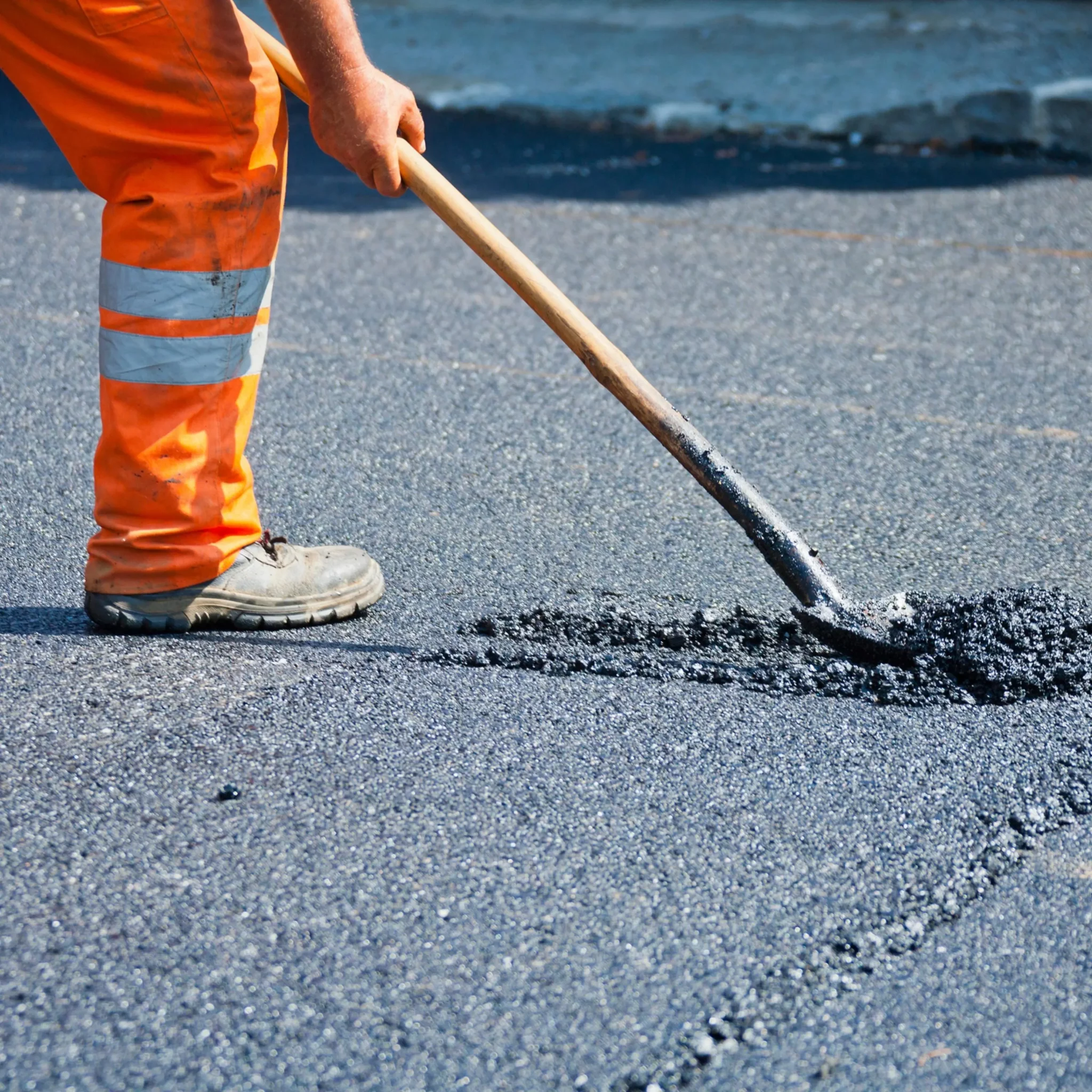 Asphalt paving contractor in Texarkana